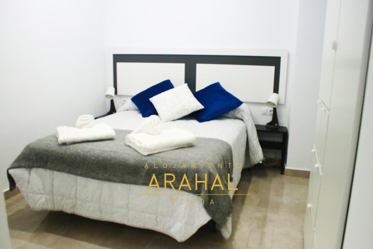 Alojamiento Arahal - Ronda Bagian luar foto